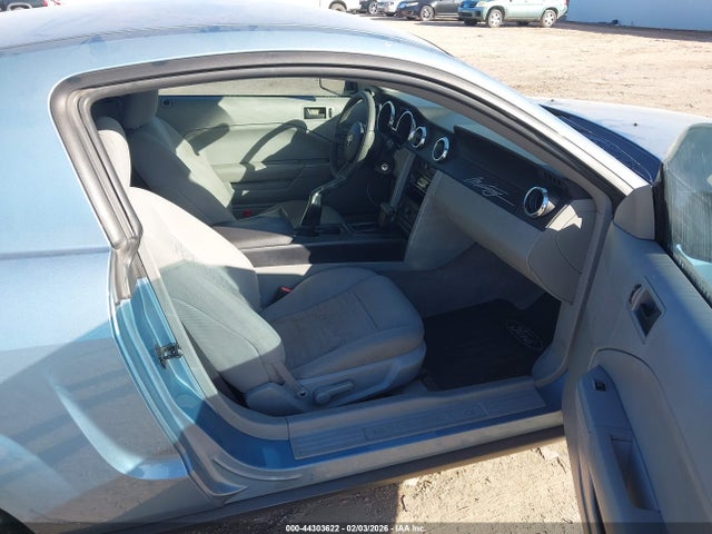 2006 FORD MUSTANG 1ZVFT80N065167785 Photo 4