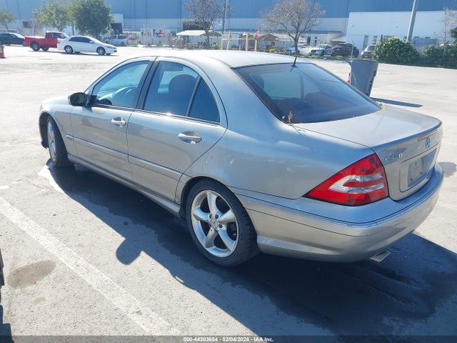 Продажа на аукционе авто 2006 Mercedes-benz C 230 Sport, vin: WDBRF52H06A864814, номер лота: 44303654