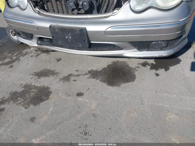 Продажа на аукционе авто 2006 Mercedes-benz C 230 Sport, vin: WDBRF52H06A864814, номер лота: 44303654