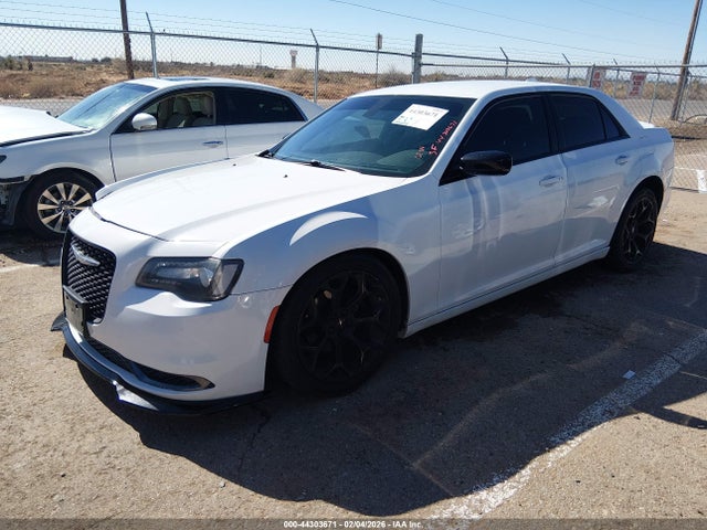 2018 Chrysler 300 Touring მანქანა იყიდება აუქციონზე, vin: 2C3CCAAG2JH244109, აუქციონის ნომერი: 44303671