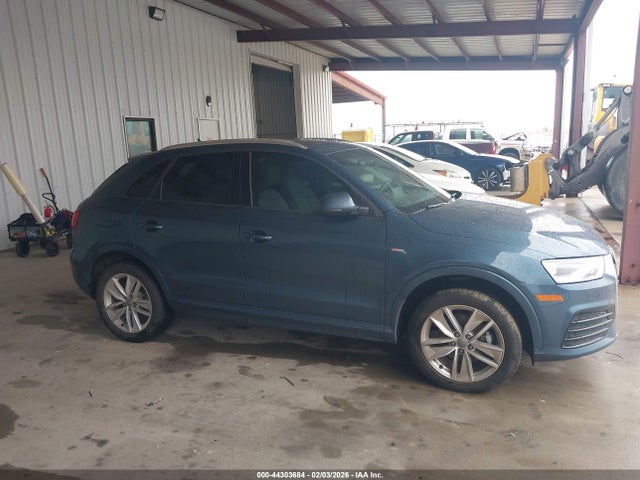 WA1BCCFS5JR019953 Audi Q3 2.0t Premium/2.0t Sport Premium
