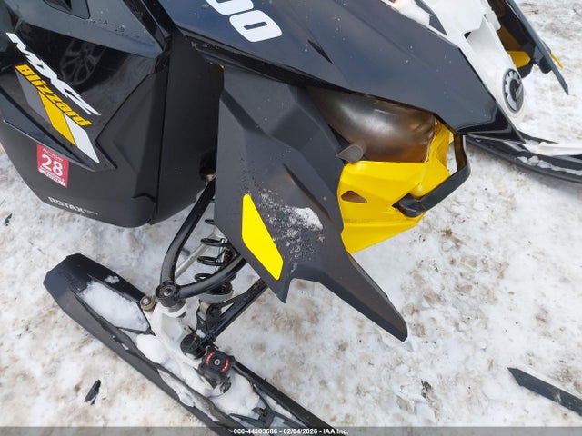Ski-Doo Mxz Blizzard 800 2017 2BPSUPHA6HV000399 Image 12