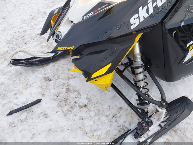 Ski-Doo Mxz Blizzard 800 2017 2BPSUPHA6HV000399 Image 13