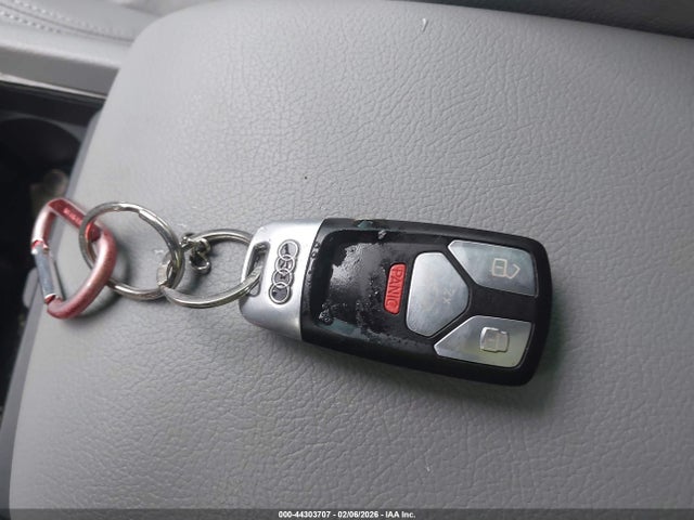 44303707 :رقم المزاد ، WA1BNAFY8L2103344 vin ، 2020 Audi Q5 Premium Plus 45 Tfsi Quattro S Tronic مزاد بيع