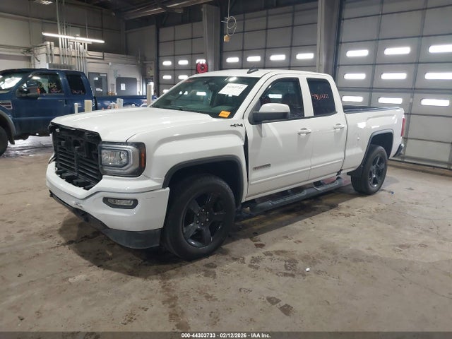 GMC SIERRA 1500 2018 1GTV2LEC8JZ258753 Image 2