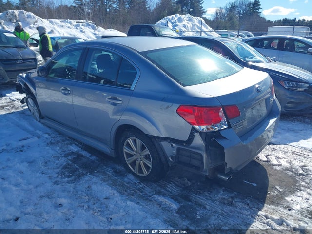 44303735 :رقم المزاد ، 4S3BMBC65B3239358 vin ، 2011 Subaru Legacy 2.5i Premium مزاد بيع