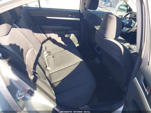 44303735 :رقم المزاد ، 4S3BMBC65B3239358 vin ، 2011 Subaru Legacy 2.5i Premium مزاد بيع