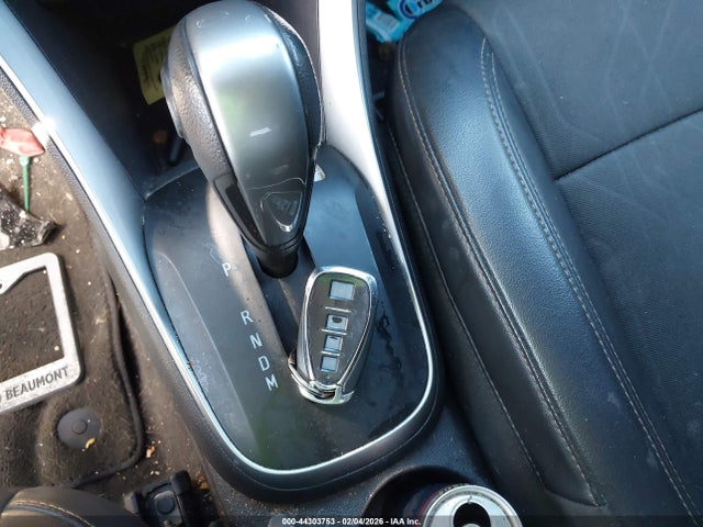 KL7CJLSB0KB860415 Chevrolet Trax Lt