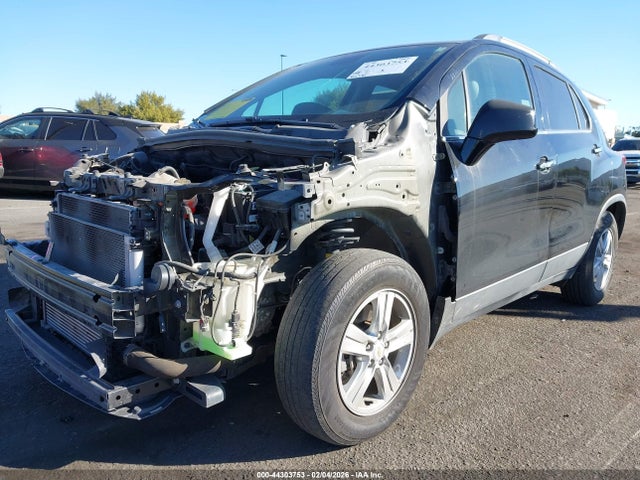 KL7CJLSB0KB860415 Chevrolet Trax Lt