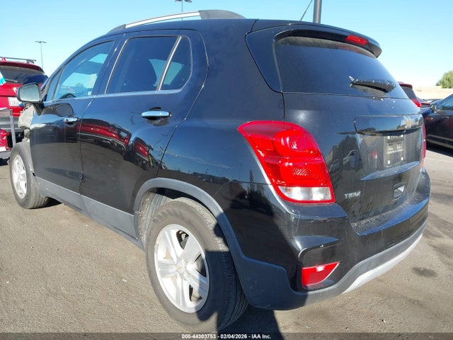 KL7CJLSB0KB860415 Chevrolet Trax Lt