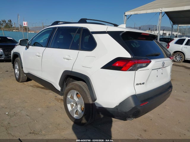 Toyota Rav4 Xle 2021 2T3W1RFV5MW152954 Image 3