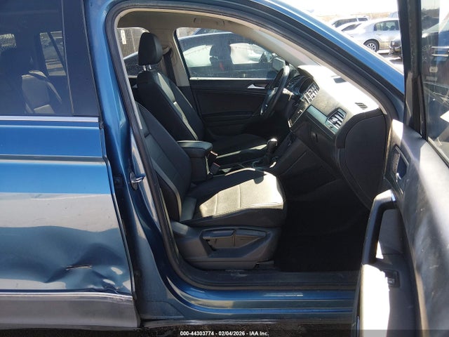 Продаж на аукціоні авто 2020 Volkswagen Tiguan 2.0t Se/2.0t Se R-line Black/2.0t Sel, vin: 3VV3B7AX7LM113894, номер лоту: 44303774