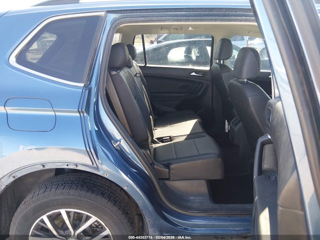 Продаж на аукціоні авто 2020 Volkswagen Tiguan 2.0t Se/2.0t Se R-line Black/2.0t Sel, vin: 3VV3B7AX7LM113894, номер лоту: 44303774