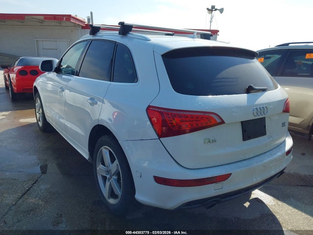 2012 AUDI Q5 WA1DKAFP3CA035078 Photo 2