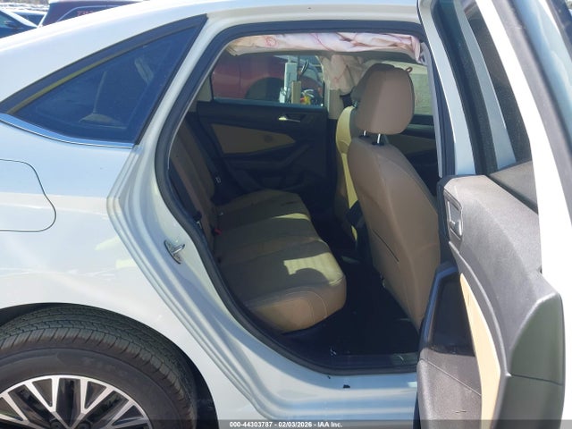 Продажа на аукционе авто 2019 Volkswagen Jetta 1.4t Sel, vin: 3VWE57BU2KM050556, номер лота: 44303787