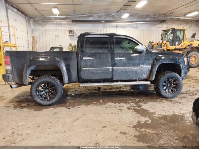 44303809 :رقم المزاد ، 2GTEK638771689182 vin ، 2007 Gmc Sierra 1500 Denali مزاد بيع