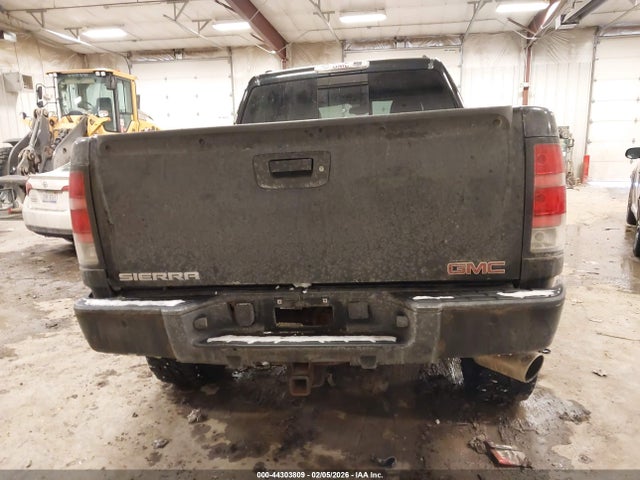 44303809 :رقم المزاد ، 2GTEK638771689182 vin ، 2007 Gmc Sierra 1500 Denali مزاد بيع