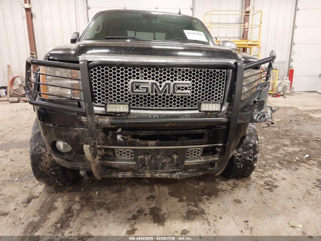 44303809 :رقم المزاد ، 2GTEK638771689182 vin ، 2007 Gmc Sierra 1500 Denali مزاد بيع
