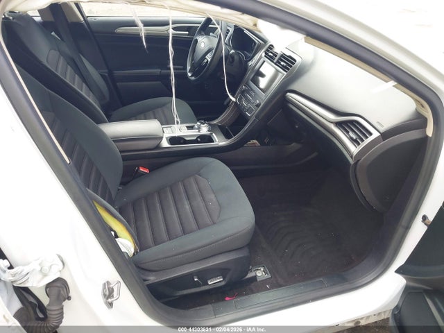 2019 FORD FUSION HYBRID 3FA6P0LU2KR188730 Photo 4