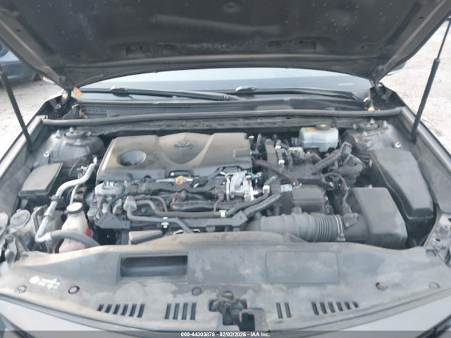 4T1B21HKXJU503247 Toyota Camry Hybrid Xle