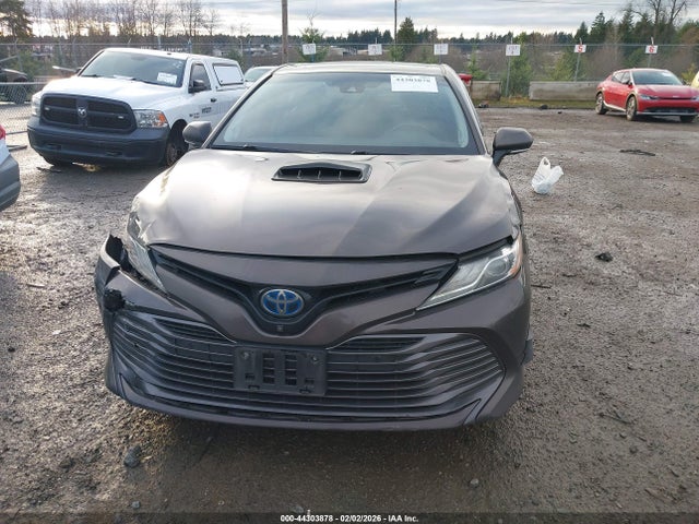 4T1B21HKXJU503247 Toyota Camry Hybrid Xle
