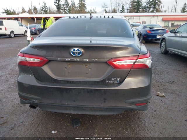 4T1B21HKXJU503247 Toyota Camry Hybrid Xle