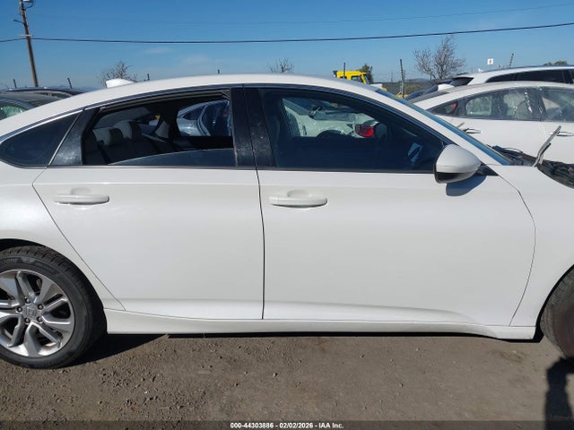 1HGCV1F10JA259833 Honda ACCORD LX