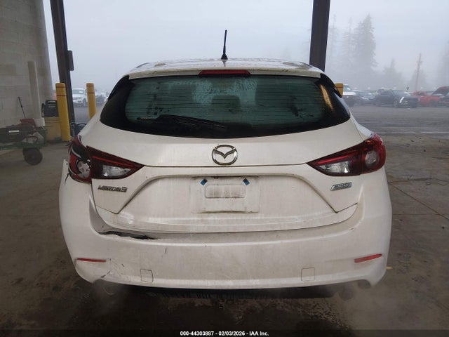 3MZBN1L32JM249918 Mazda Mazda3 Touring