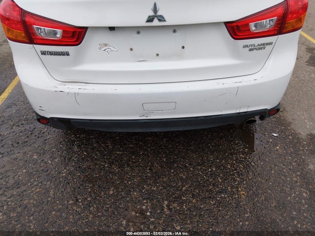 4A4AR4AU2EE022460 Mitsubishi Outlander Sport Se
