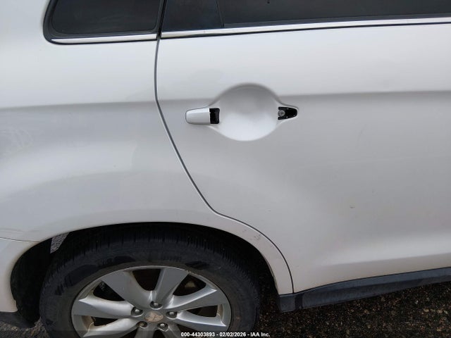 4A4AR4AU2EE022460 Mitsubishi Outlander Sport Se