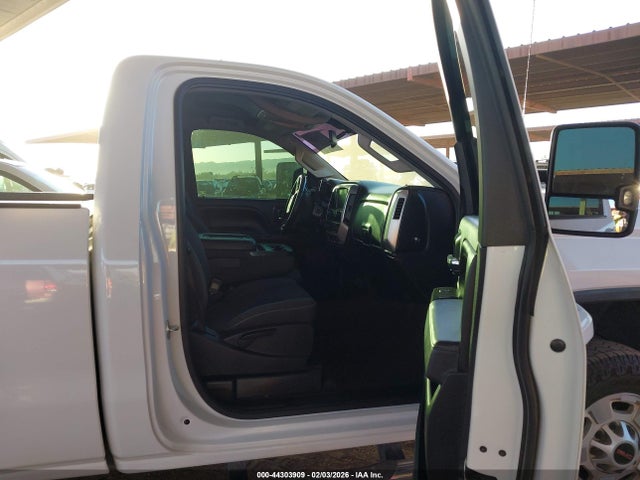 1GT01YEG0FZ555908 GMC Sierra 2500hd Sle