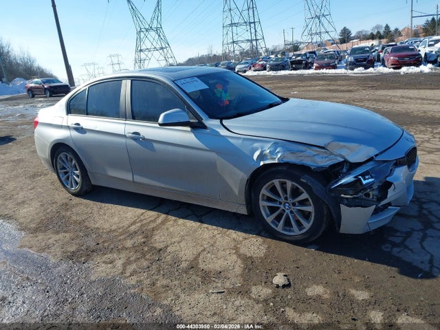 2016 BMW 320I WBA8A3C55GK689697