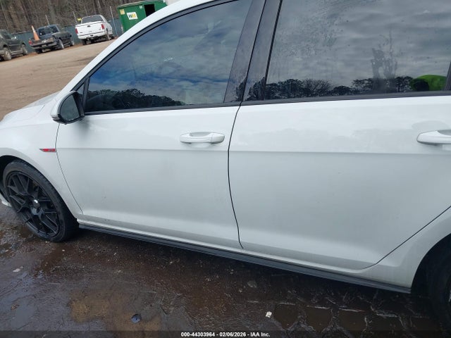 Продажа на аукционе авто 2020 Volkswagen Golf Gti 2.0t Autobahn/2.0t S/2.0t Se, vin: 3VW5T7AUXLM010413, номер лота: 44303964
