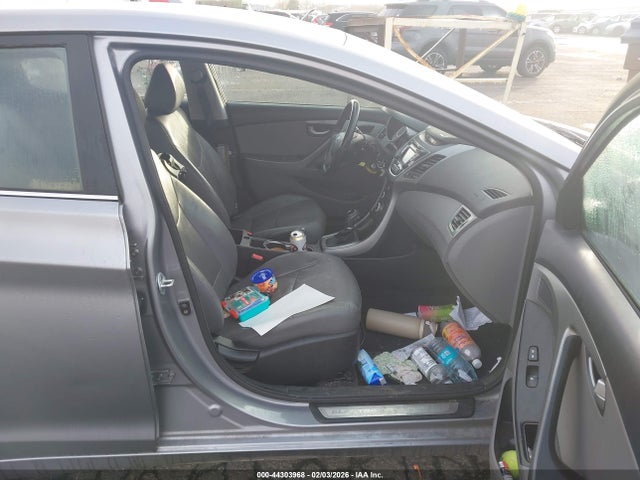 KMHDH4AE4FU326358 Hyundai Elantra Limited
