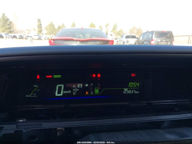 JTDZN3EU4EJ013194 Toyota Prius V Five
