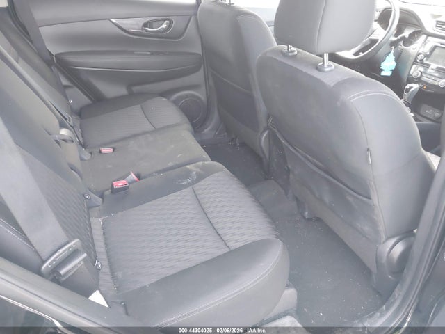 44304025 :رقم المزاد ، KNMAT2MV7JP620592 vin ، 2018 Nissan Rogue Sv مزاد بيع