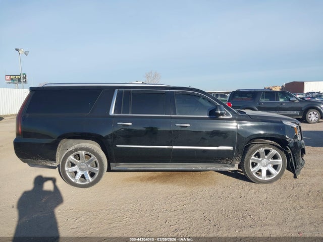 44304040 :رقم المزاد ، 1GYS3HKJ8GR360279 vin ، 2016 Cadillac Escalade Esv Luxury Collection مزاد بيع