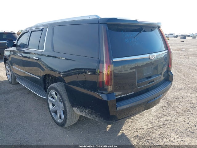 2016 CADILLAC ESCALADE ESV 1GYS3HKJ8GR360279 Photo 2
