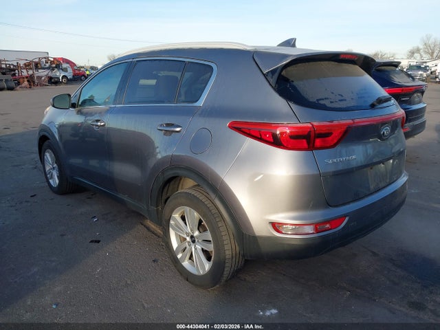 KIA Sportage Lx 2018 KNDPMCAC8J7354418 Image 3