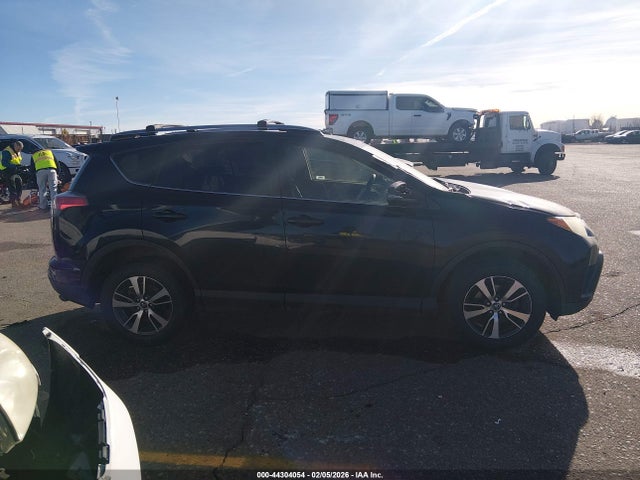Toyota Rav4 Xle 2018 JTMRFREV8JD240552 Image 14