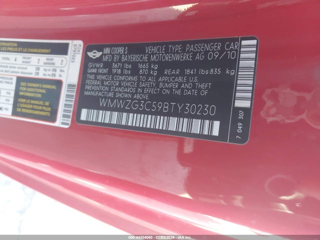 2011 MINI COOPER S CLUBMAN WMWZG3C59BTY30230 Photo 8