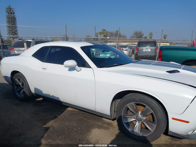 Dodge Challenger Sxt 2016 2C3CDZAG3GH138160 Image 13