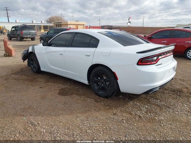 2C3CDXBG5HH643542 Dodge Charger Se Rwd