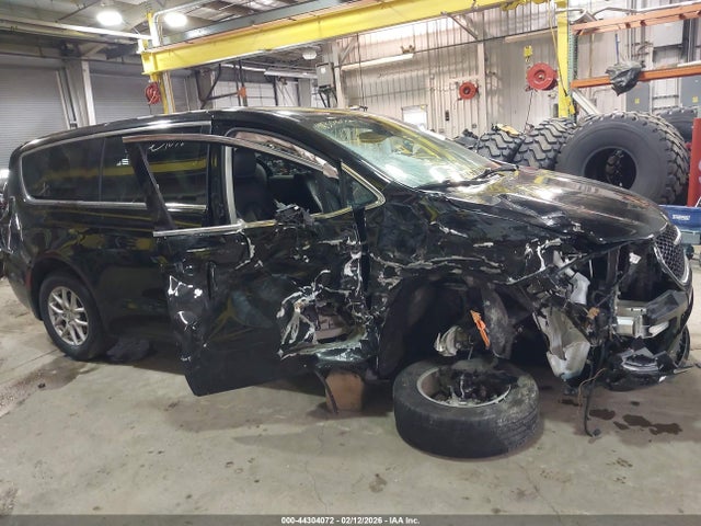 44304072 :رقم المزاد ، 2C4RC1BG3RR143980 vin ، 2024 Chrysler Pacifica Touring L مزاد بيع