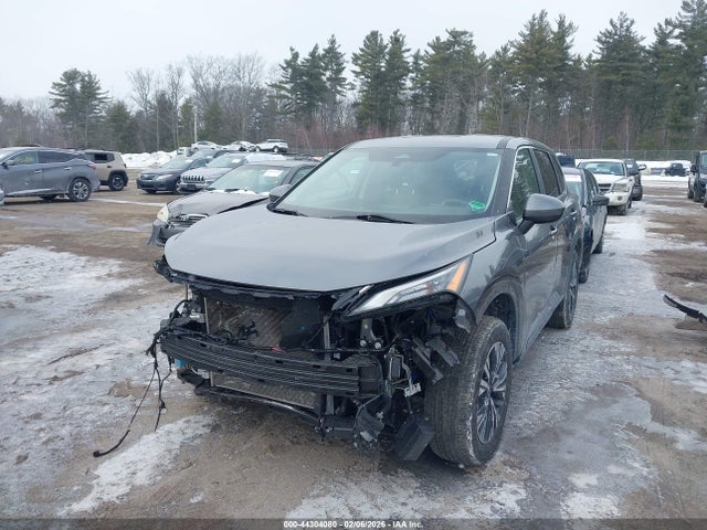 5N1BT3BAXPC928748 Nissan Rogue Sv Fwd