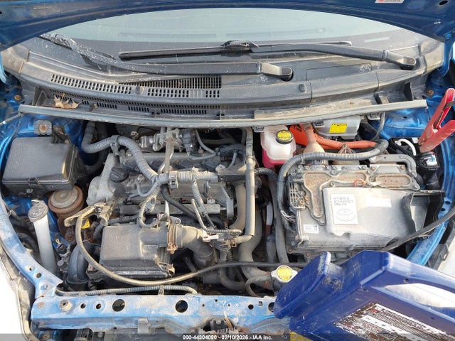 2013 TOYOTA PRIUS C JTDKDTB32D1533747 Photo 9