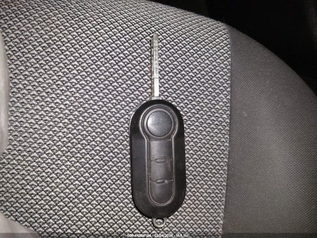 2018 RAM PROMASTER CITY ZFBERFAB2J6J68125 Photo 10