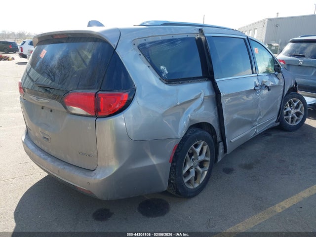 2C4RC1GG9JR272402 Chrysler Pacifica Limited