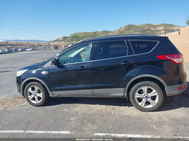 1FMCU0G96GUC80169 Ford ESCAPE SE
