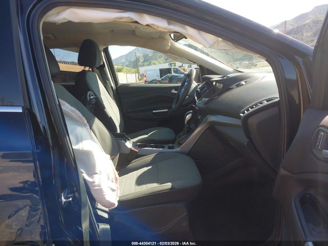 1FMCU0G96GUC80169 Ford ESCAPE SE